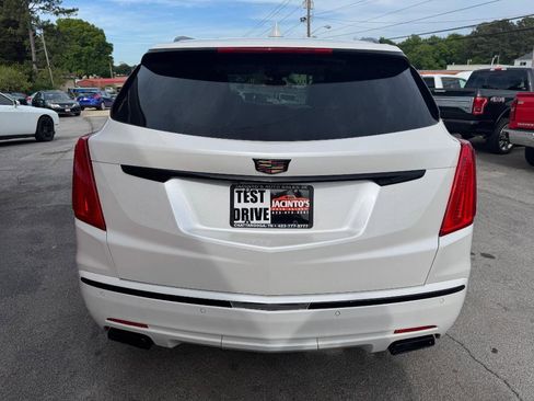 Used 2017 Cadillac XT5 Luxury w/ Driver Awareness Package FWD image 5