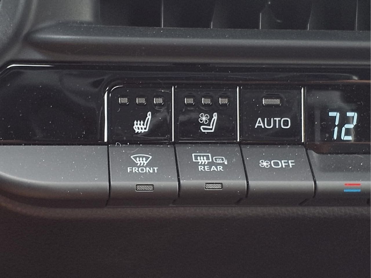 Certified 2024 Toyota Crown AWD/4WD image 16