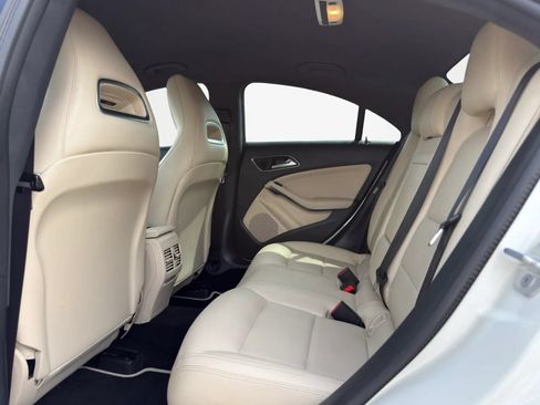 Used 2018 Mercedes-Benz CLA 250 image 24