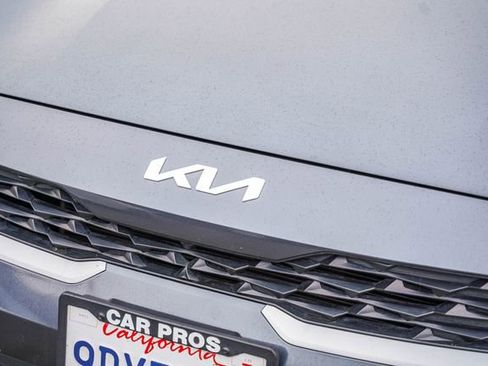 Certified 2022 Kia Forte LXS w/ LXS Technology Package image 6