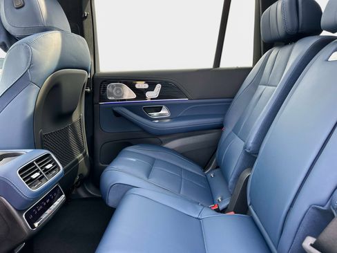 New 2026 Mercedes-Benz GLS 580 580 4MATIC SUV image 14