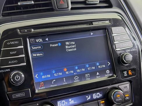 Used 2016 Nissan Maxima Platinum FWD image 33