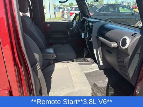Used 2008 Jeep Wrangler Unlimited Sahara AWD/4WD image 16