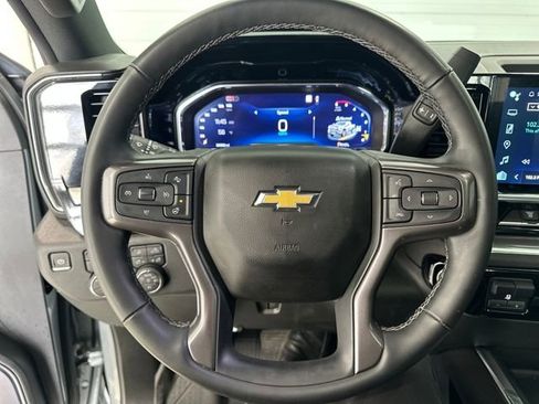 Used 2024 Chevrolet Silverado 2500 High Country w/ Technology Package image 23