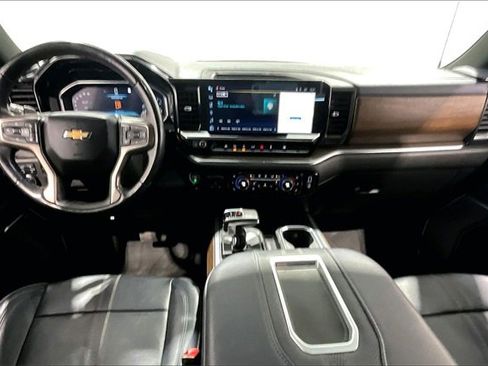 Used 2022 Chevrolet Silverado 1500 High Country w/ Max Trailering Package image 8