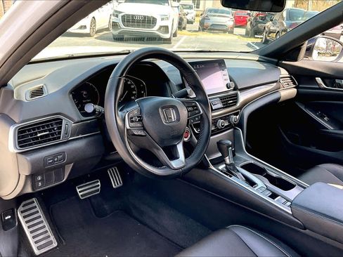 Used 2022 Honda Accord Sport image 16