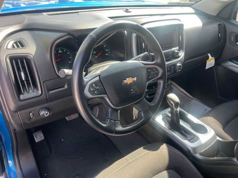 Used 2022 Chevrolet Colorado LT w/ LT Convenience Package image 14