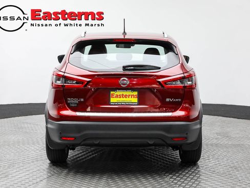 Used 2022 Nissan Rogue Sport SV w/ Technology Package AWD/4WD image 6