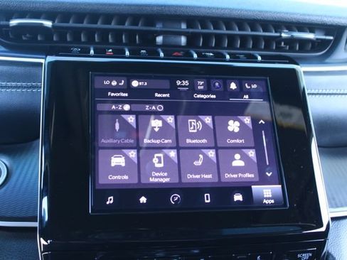 Used 2025 Jeep Grand Cherokee L Altitude AWD/4WD image 29
