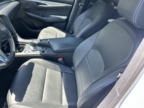 Used 2021 INFINITI QX50 Pure image 16