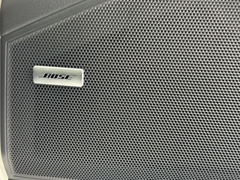 New 2026 Porsche Cayenne image 21