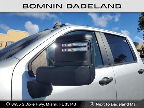 Used 2023 Chevrolet Silverado 2500 Custom w/ Custom Value Package image 9