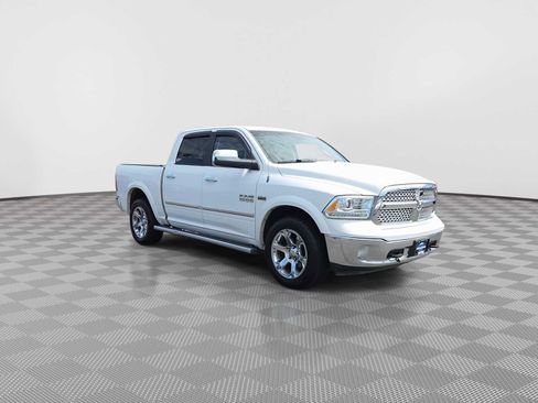 Used 2013 RAM 1500 Laramie w/ Convenience Group AWD/4WD image 2