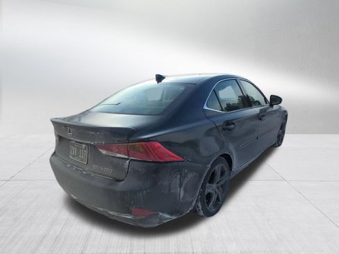 Used 2018 Lexus IS 300 AWD image 3