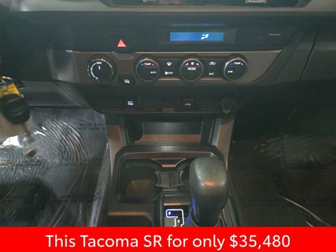 Used 2022 Toyota Tacoma SR image 30