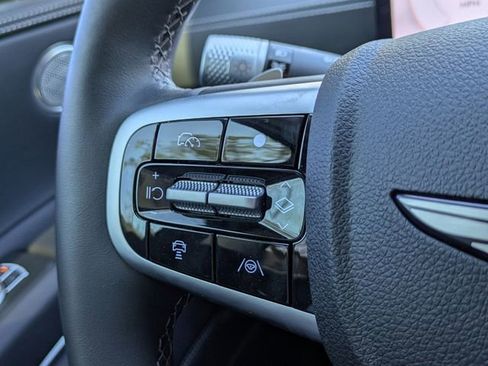 Used 2025 Genesis GV80 2.5T image 27