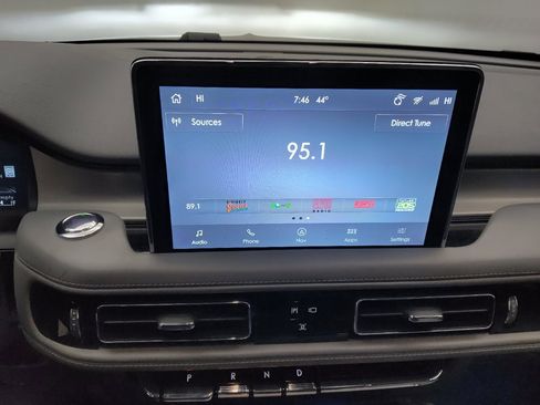 Used 2021 Lincoln Aviator Reserve w/ Equipment Group 201A image 25