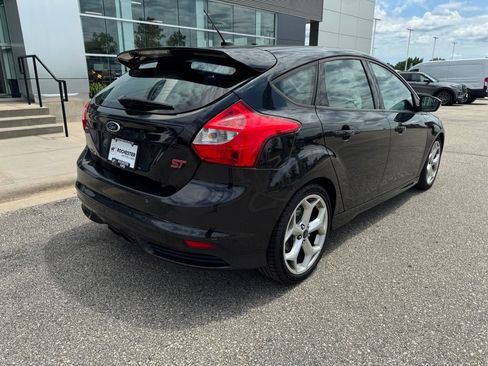 Used 2013 Ford Focus ST FWD image 39