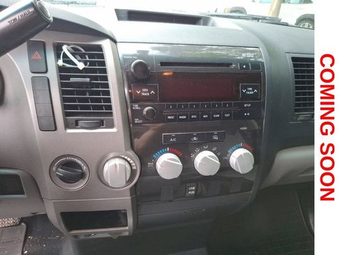 Used 2012 Toyota Tundra 4x4 Double Cab w/ Tow Pkg image 13