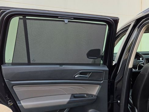 Certified 2022 Volkswagen Atlas SEL AWD/4WD image 46