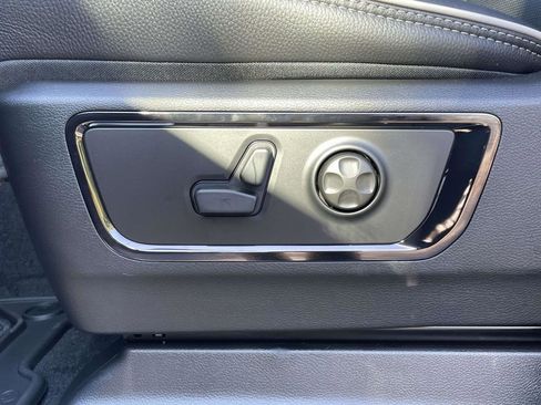 New 2026 RAM 1500 Limited image 24