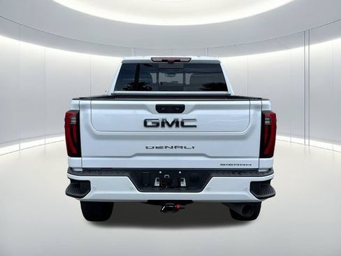 Used 2026 GMC Sierra 2500 Denali Ultimate AWD/4WD image 4