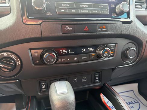 Used 2024 Nissan Frontier PRO-4X w/ Pro Convenience Package image 39