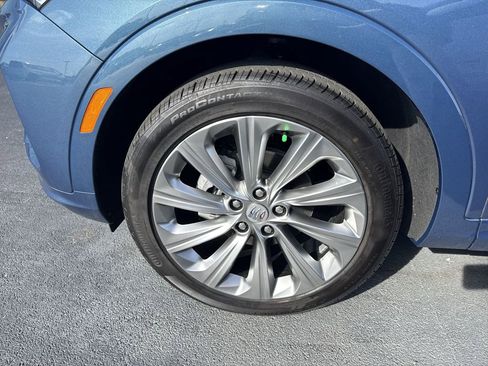 Used 2024 Buick Envista Avenir FWD image 11
