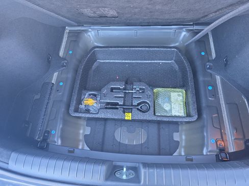 Used 2019 Hyundai Ioniq Blue image 35