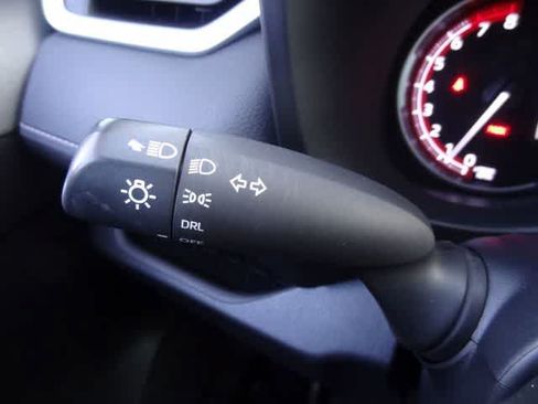 Used 2023 Toyota RAV4 LE FWD image 18