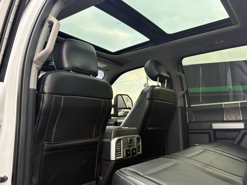 Used 2017 Ford F350 Lariat w/ Lariat Ultimate Package image 24