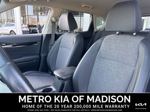 Used 2024 Kia Seltos X-Line AWD/4WD image 15