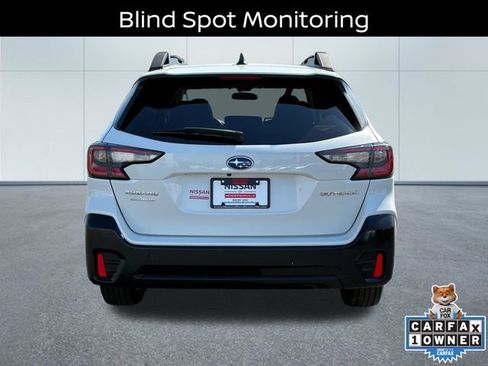 Used 2022 Subaru Outback Premium image 8