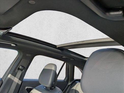 Certified 2026 Mercedes-Benz GLC 300 4MATIC image 15