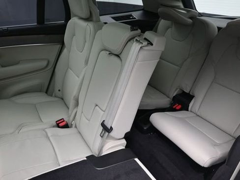 Certified 2026 Volvo XC90 T8 Ultra w/ Protection Package Premier AWD/4WD image 22