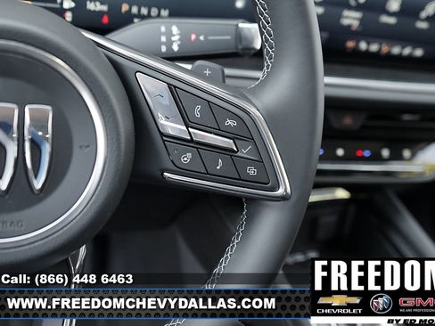 Used 2024 Buick Envision Preferred image 23