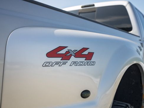 Used 2008 Ford F450 Lariat AWD/4WD image 11