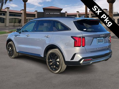 Used 2022 Kia Sorento SX image 6