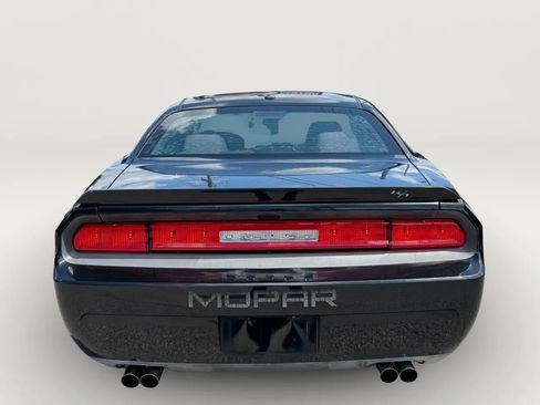 Used 2012 Dodge Challenger R/T RWD image 4