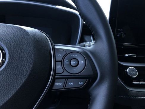 Certified 2025 Toyota Corolla XSE image 26