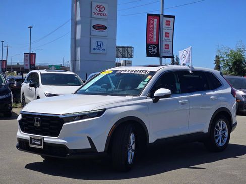 Used 2026 Honda CR-V EX image 3