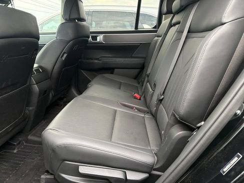 Used 2025 Hyundai Santa Fe SEL AWD/4WD image 25