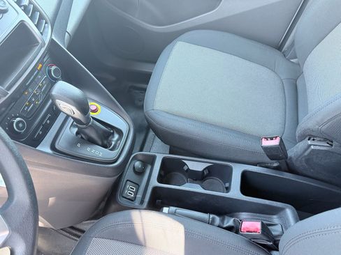 Used 2020 Ford Transit Connect XL FWD image 12