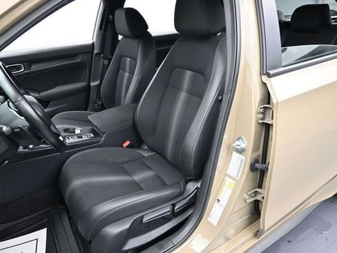 Used 2025 Honda Civic Sport image 12