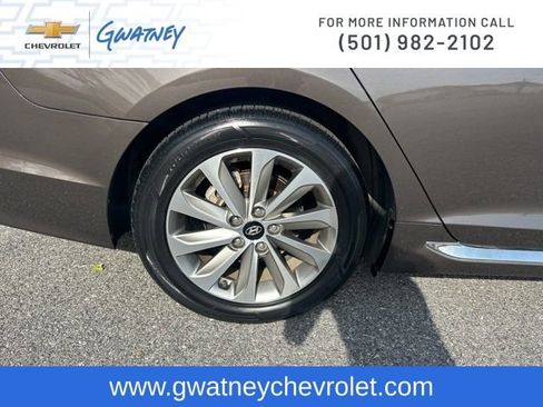 Used 2017 Hyundai Sonata Sport image 11