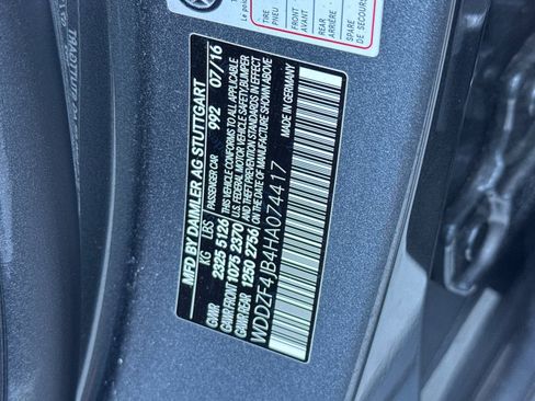 Used 2017 Mercedes-Benz E 300 image 26