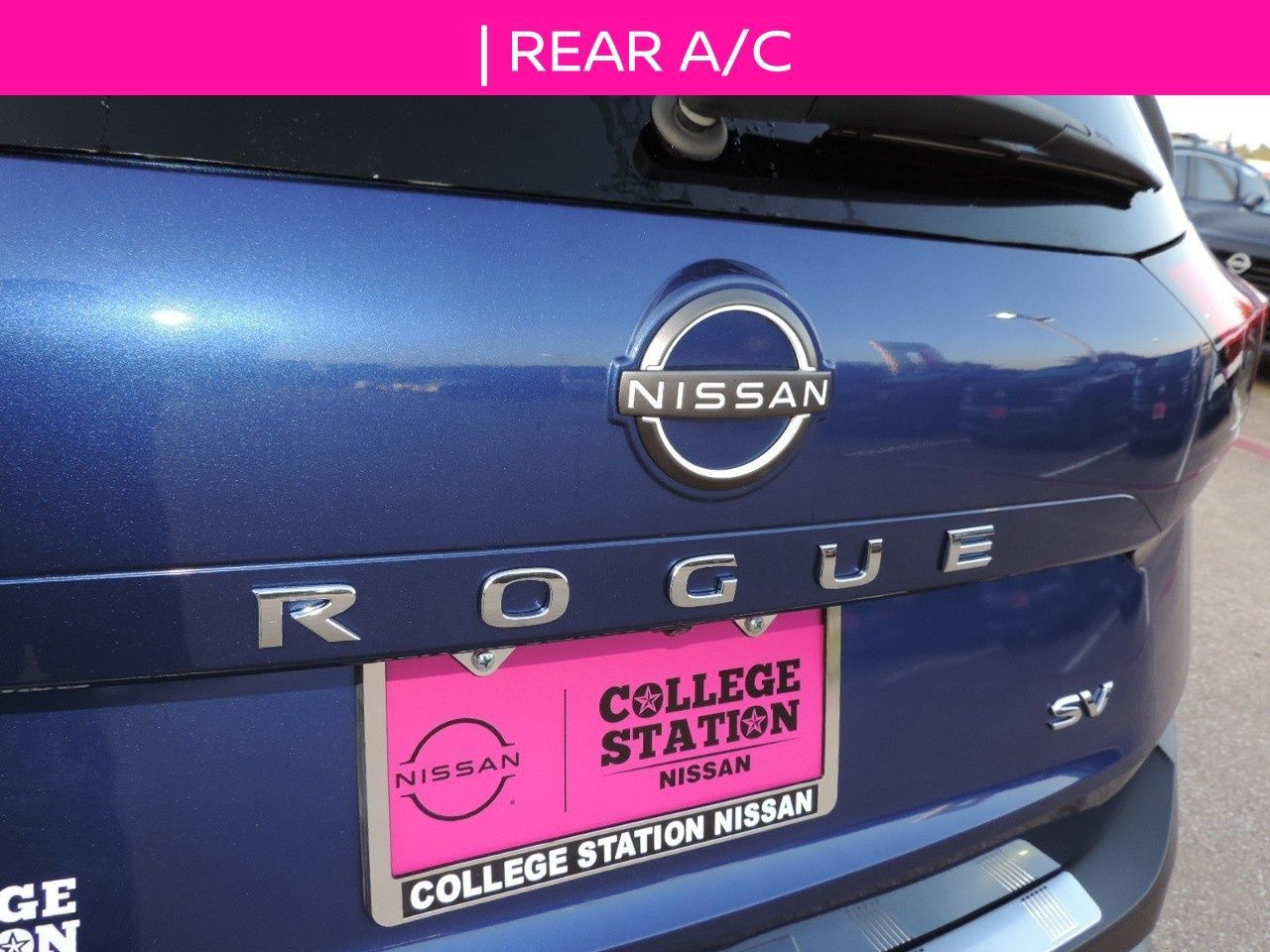 Used 2022 Nissan Rogue SV FWD image 17