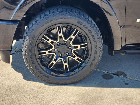 Used 2021 RAM 1500 Laramie w/ Laramie Southwest Edition RWD image 11