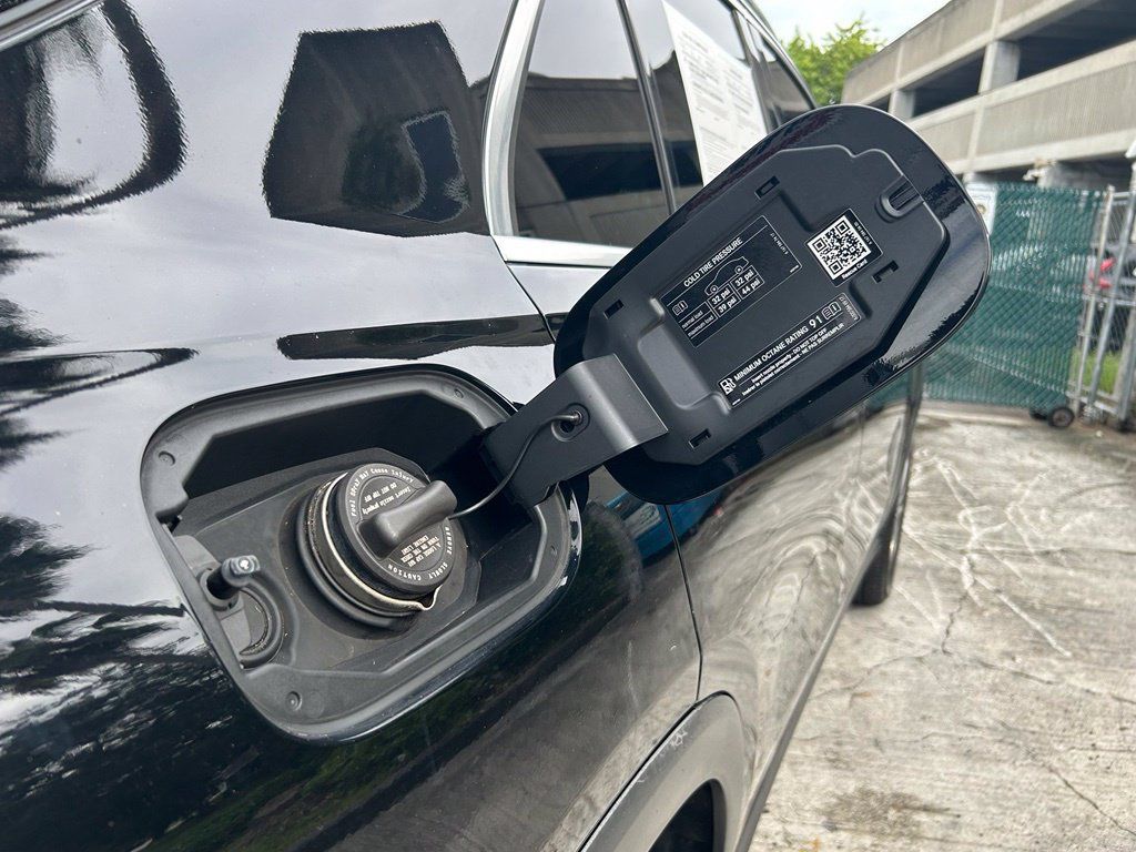 Used 2021 Mercedes-Benz GLE 350 image 39