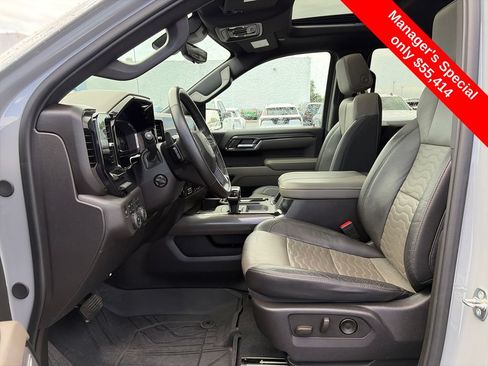 Used 2024 Chevrolet Silverado 1500 ZR2 w/ Technology Package AWD/4WD image 15